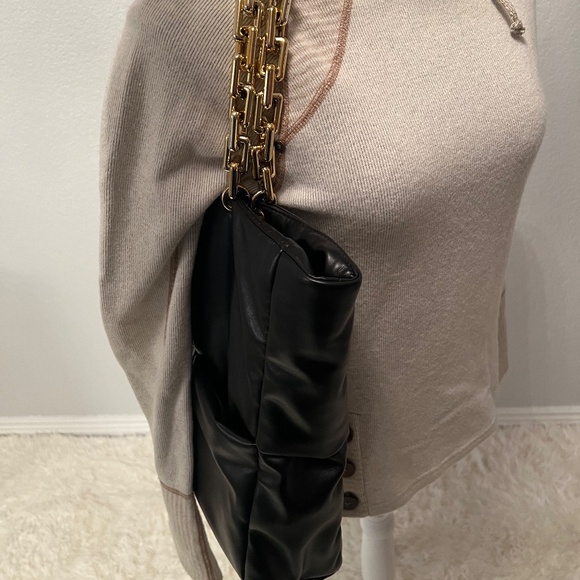 Urban Expressions Black 4 Square Tote - Picture 7 of 12